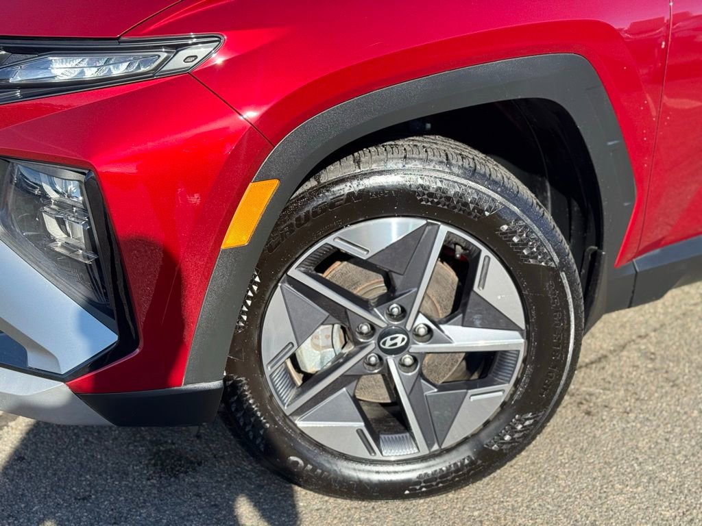 Certified 2025 Hyundai Tucson SEL image 9