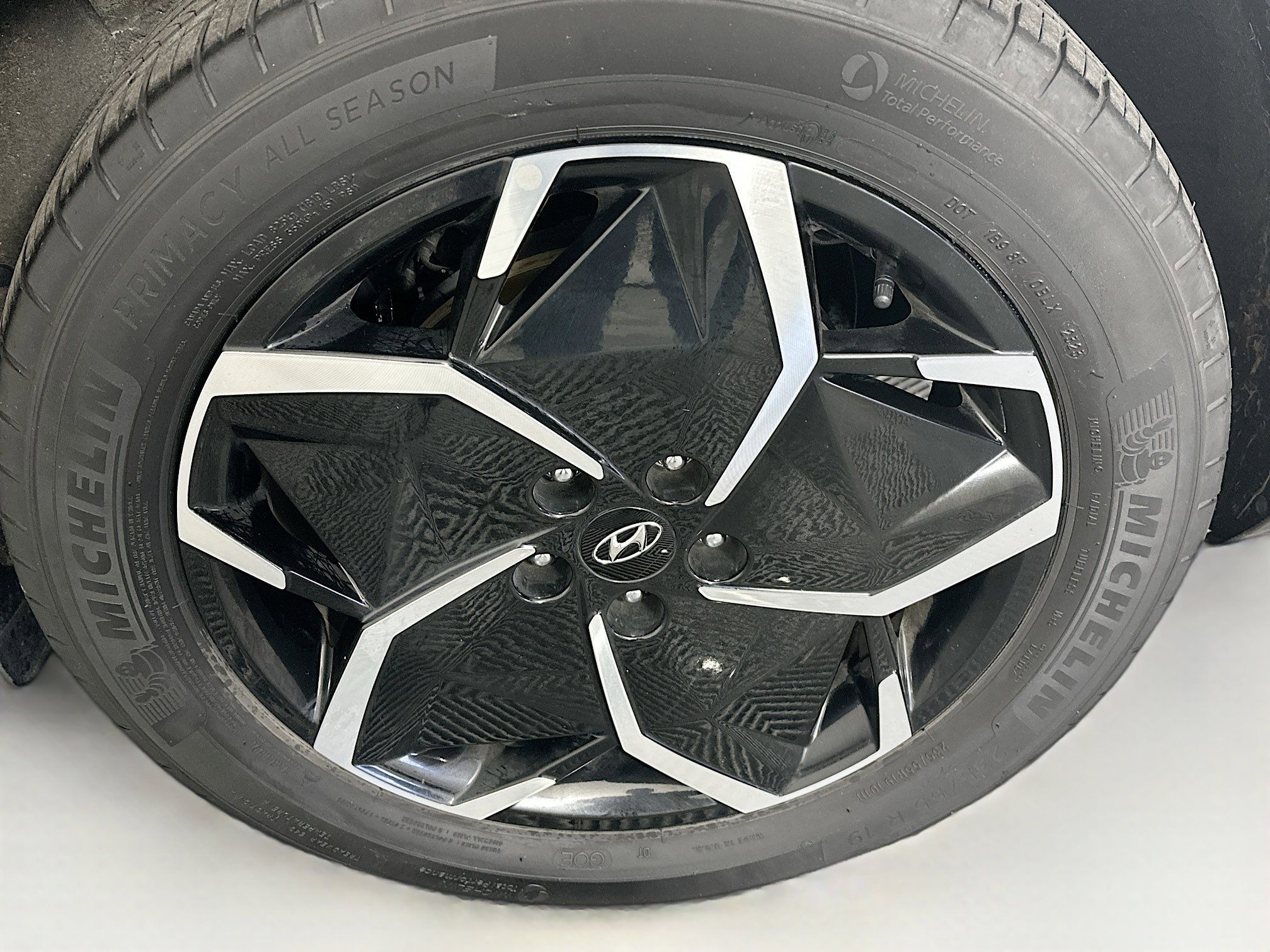 Used 2024 Hyundai Ioniq 5 SEL RWD image 11