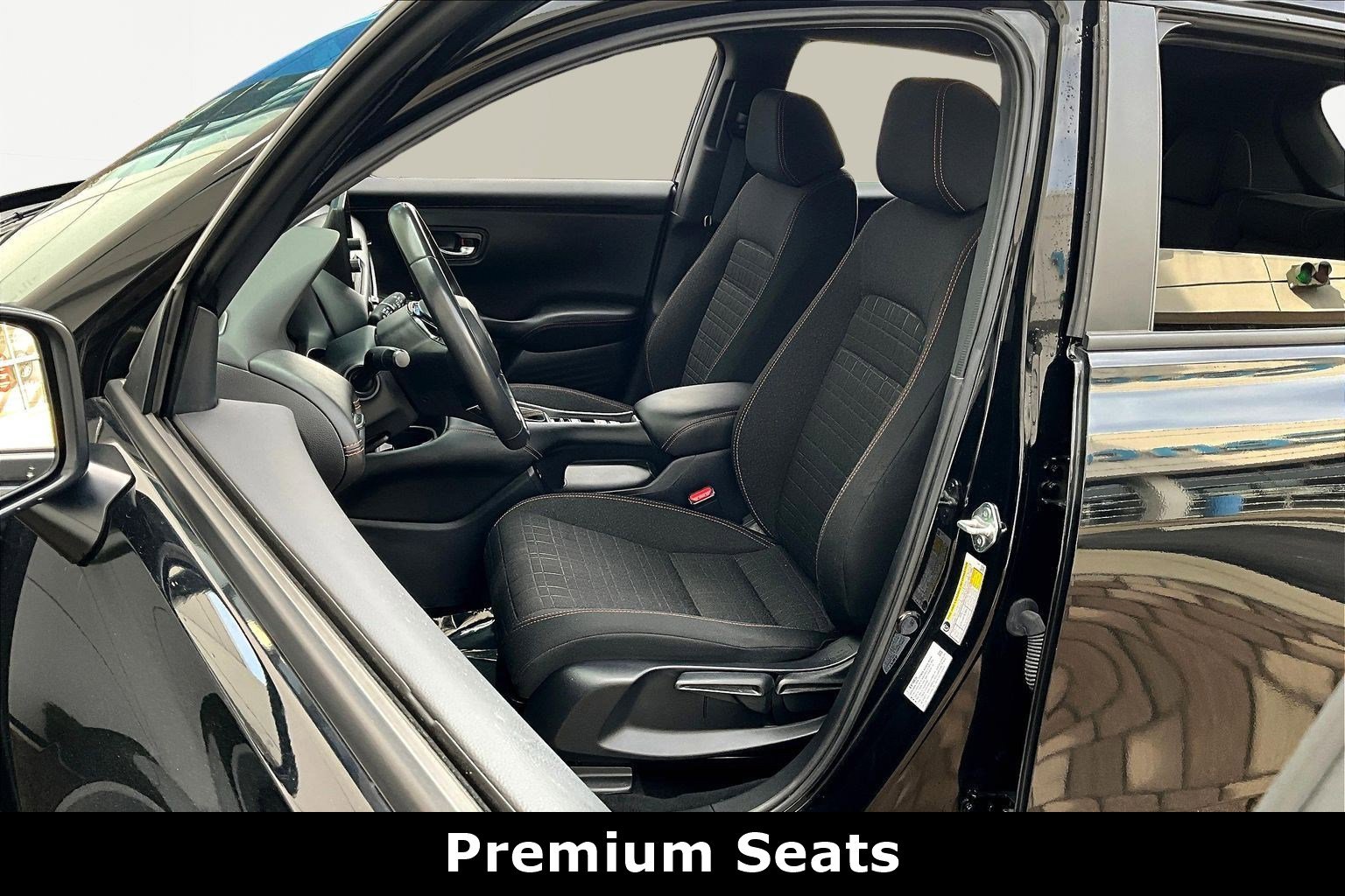 Used 2025 Honda HR-V Sport image 19