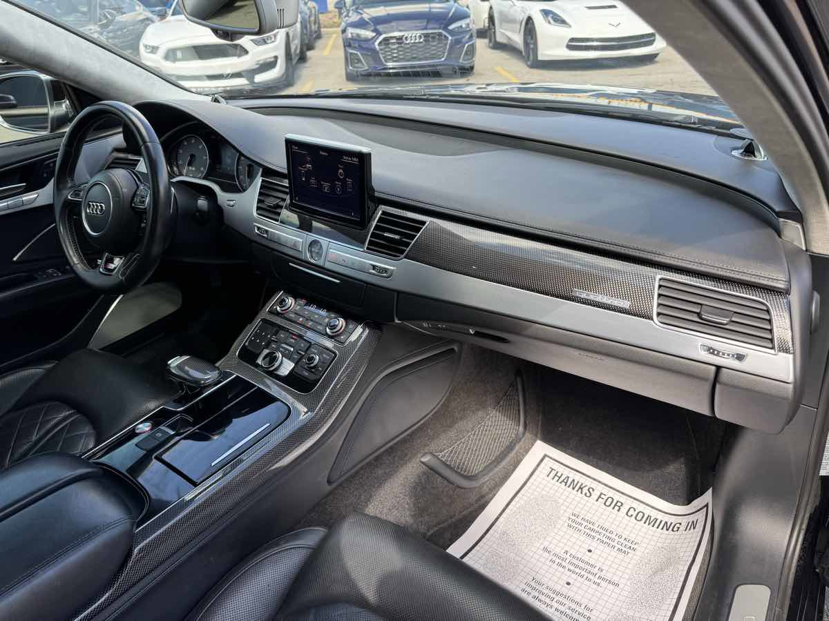 Used 2014 Audi S8 w/ Driver Assistance Package image 31