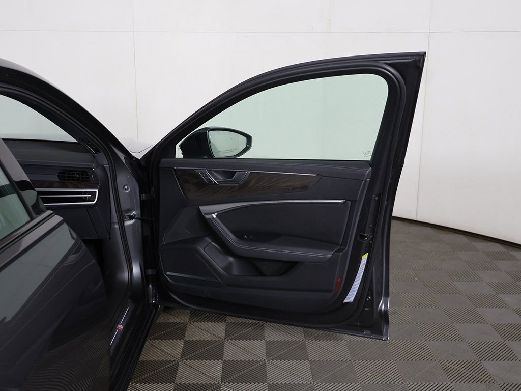 Used 2022 Audi A6 Premium Plus image 25