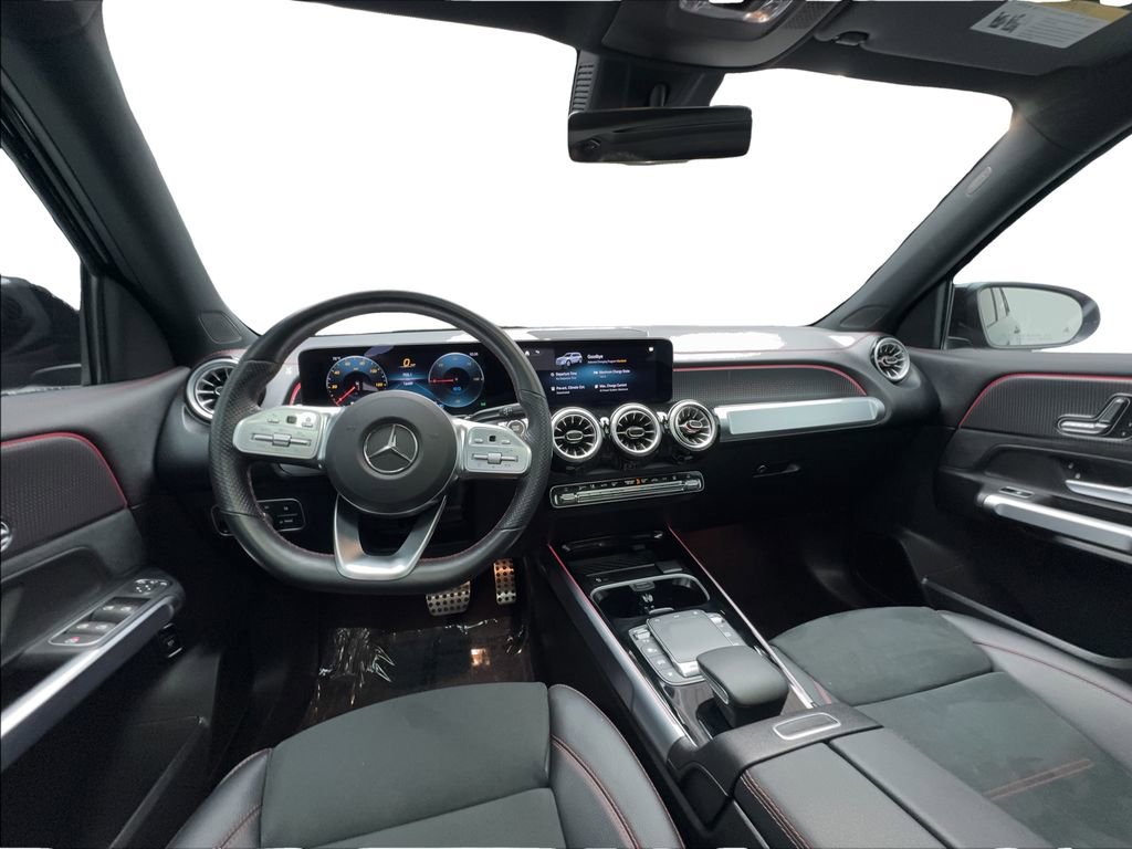 Used 2023 Mercedes-Benz EQB 350 4MATIC SUV image 33