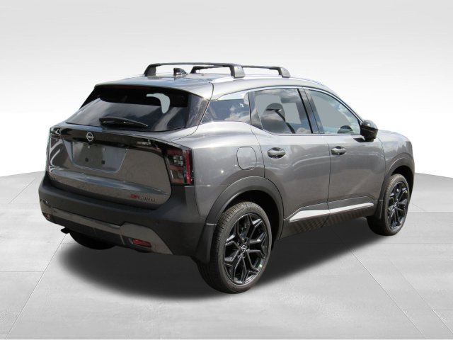 New 2026 Nissan Kicks SR AWD/4WD image 3