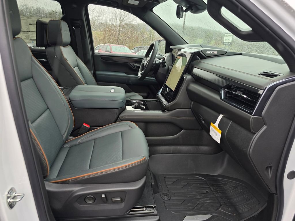 New 2026 GMC Yukon XL AT4 w/ AT4 Premium Plus Package image 29