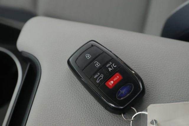 Used 2023 Subaru Solterra Limited image 20