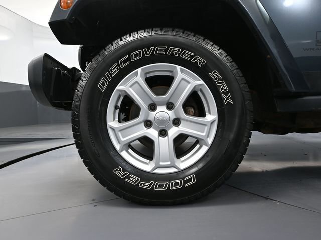 Used 2008 Jeep Wrangler Unlimited Sahara AWD/4WD image 16