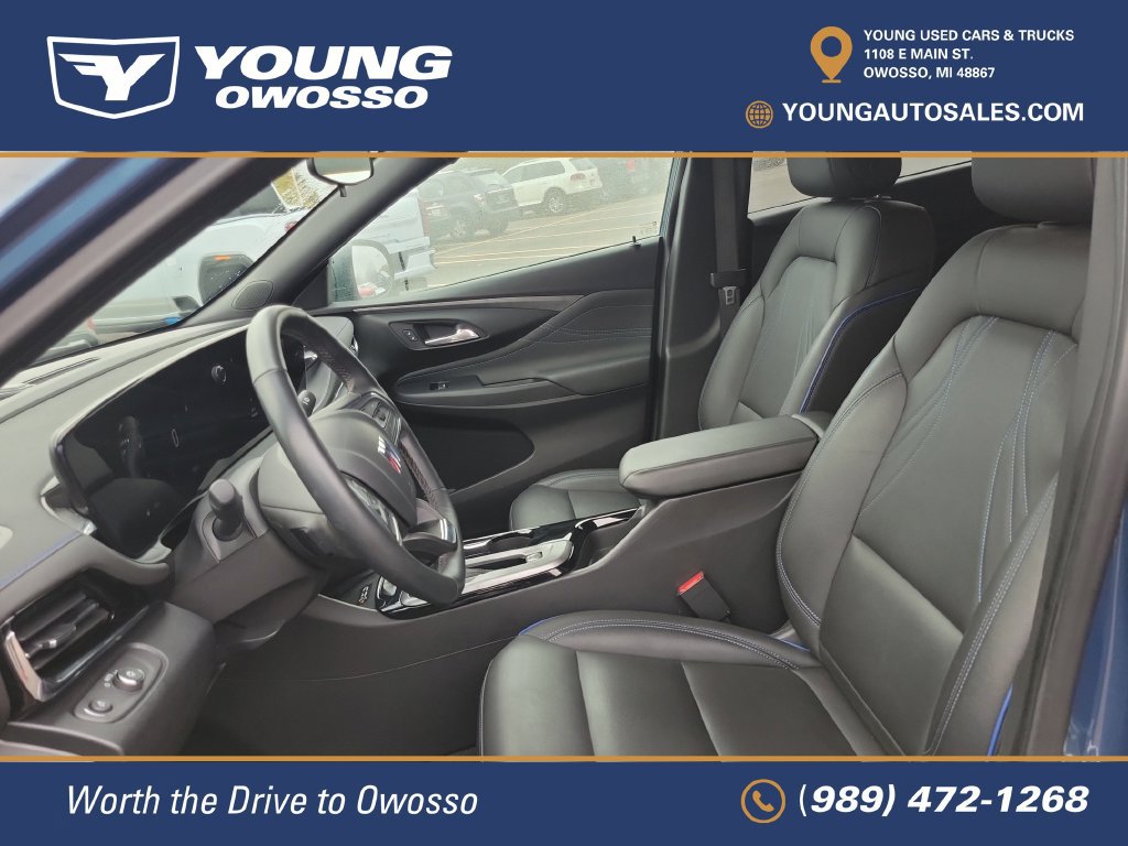 Used 2025 Buick Envista Sport Touring w/ Convenience I Package FWD image 9