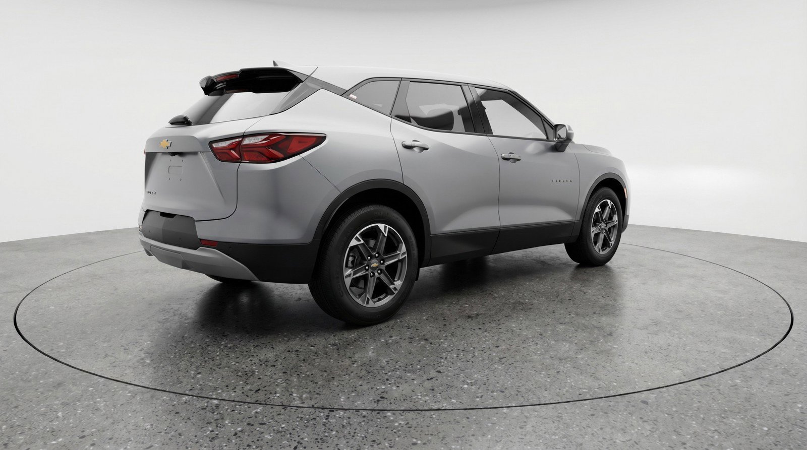 Used 2025 Chevrolet Blazer LT image 9