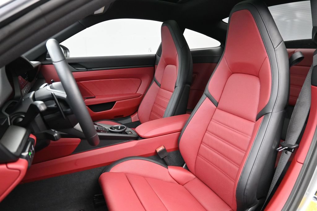 Certified 2025 Porsche 911 Carrera S RWD image 5
