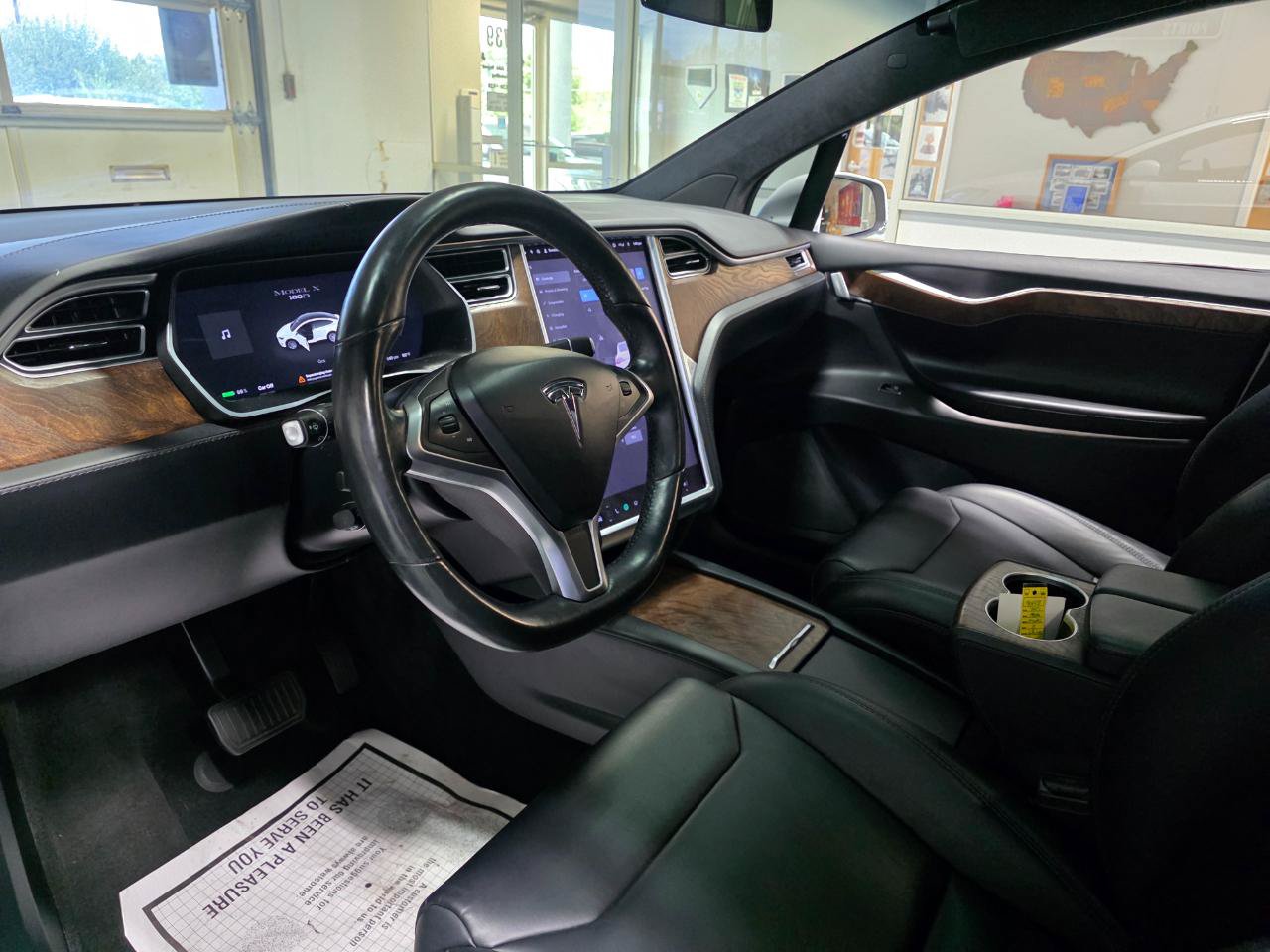 Used 2017 Tesla Model X 100D AWD/4WD image 16