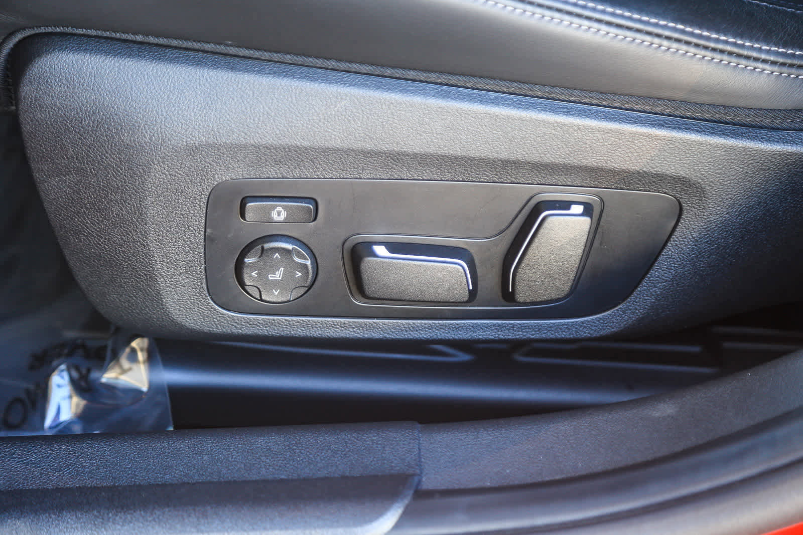 Used 2025 BMW M3 Competition w/ M Driver's Package image 18