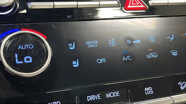 Used 2025 Hyundai Santa Fe Calligraphy AWD/4WD image 42