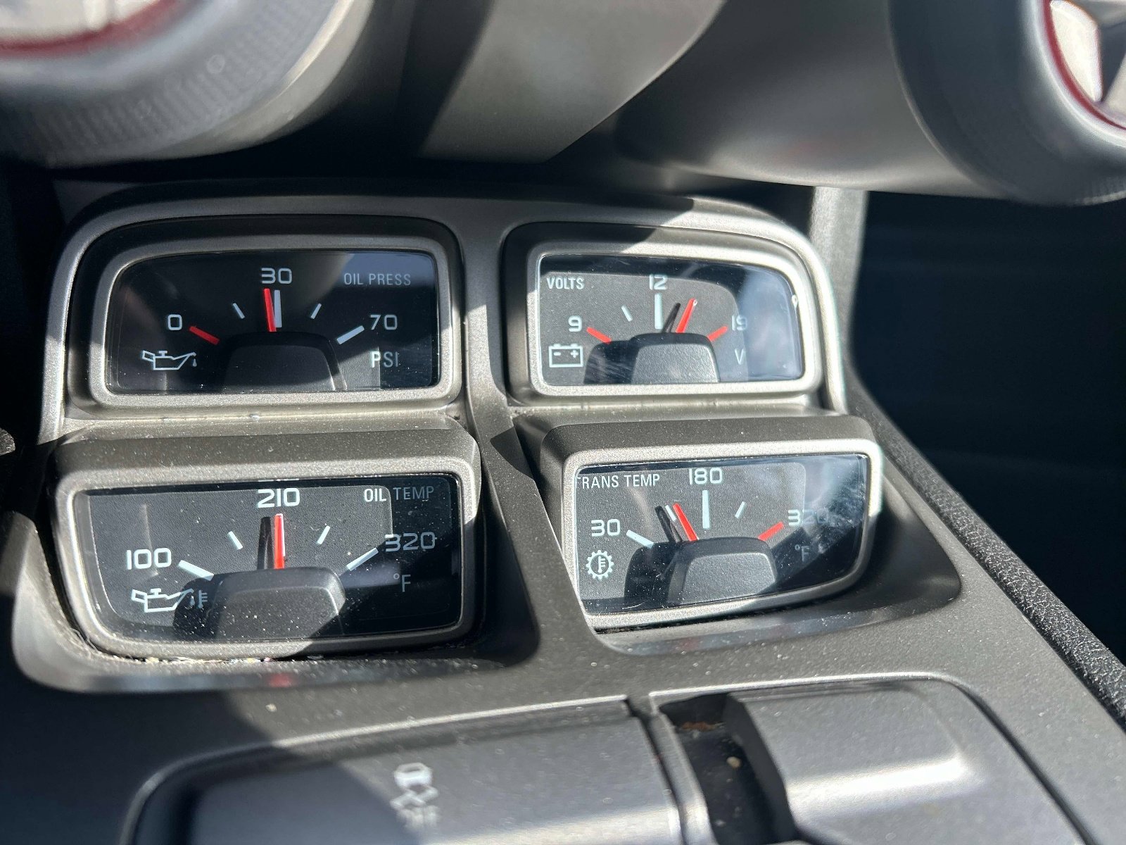 Used 2015 Chevrolet Camaro SS image 30