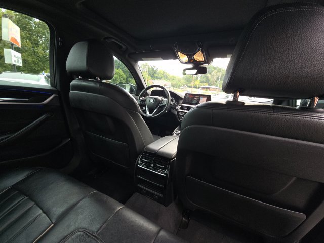 Used 2019 BMW 530i RWD image 14