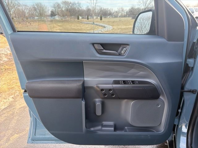 Used 2022 Ford Maverick XL image 17