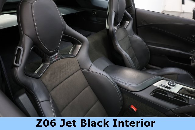 Used 2016 Chevrolet Corvette Z06 w/ 3LZ Preferred Equipment Group image 14