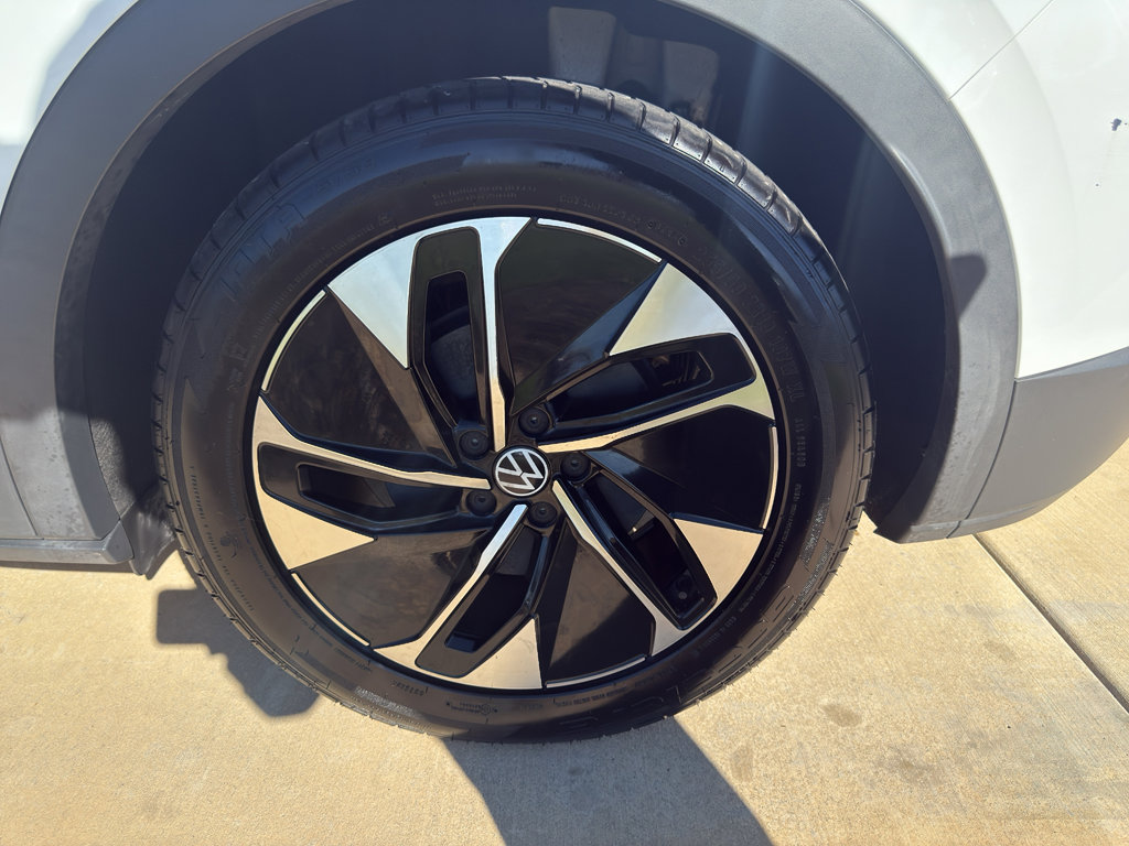 Used 2022 Volkswagen ID.4 Pro S image 16