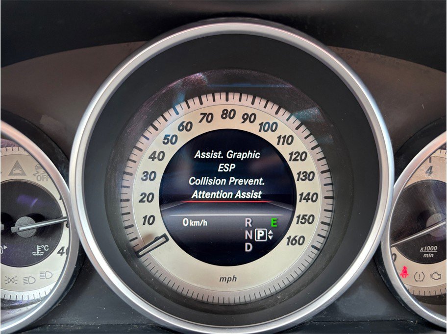 Used 2015 Mercedes-Benz E 400 Cabriolet image 28