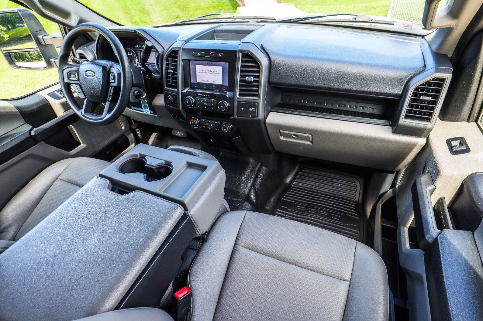 Used 2022 Ford F250 XL w/ STX Appearance Package AWD/4WD image 29