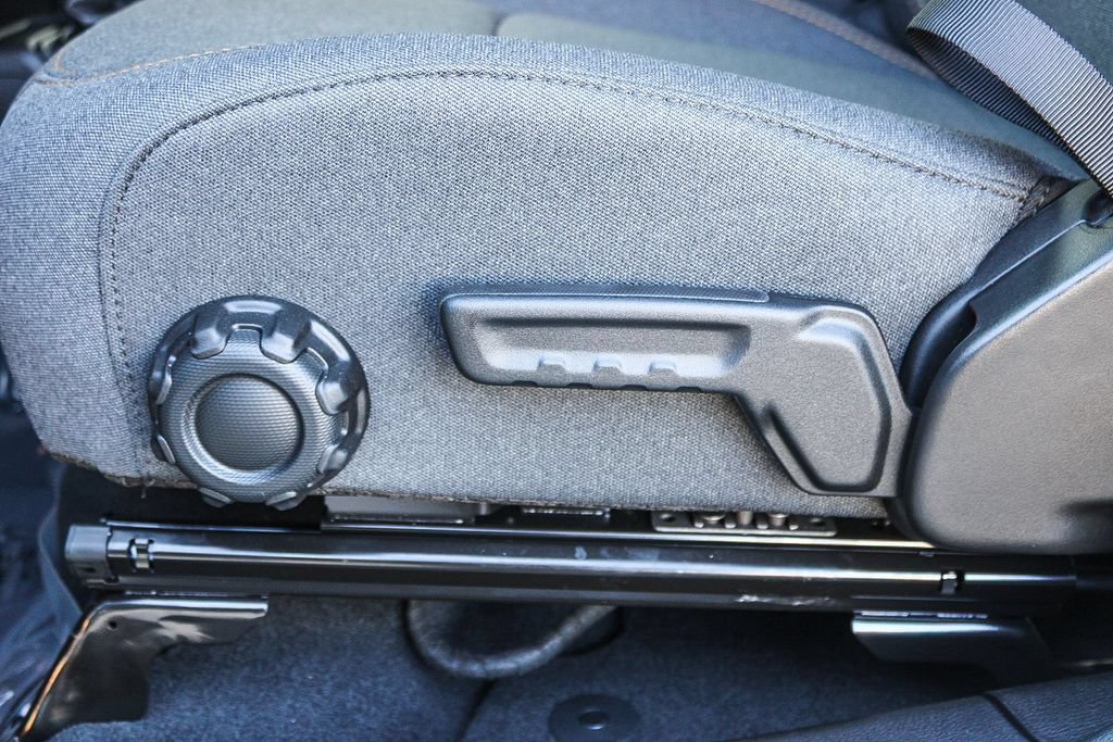New 2026 Jeep Wrangler Unlimited Sport AWD/4WD image 21