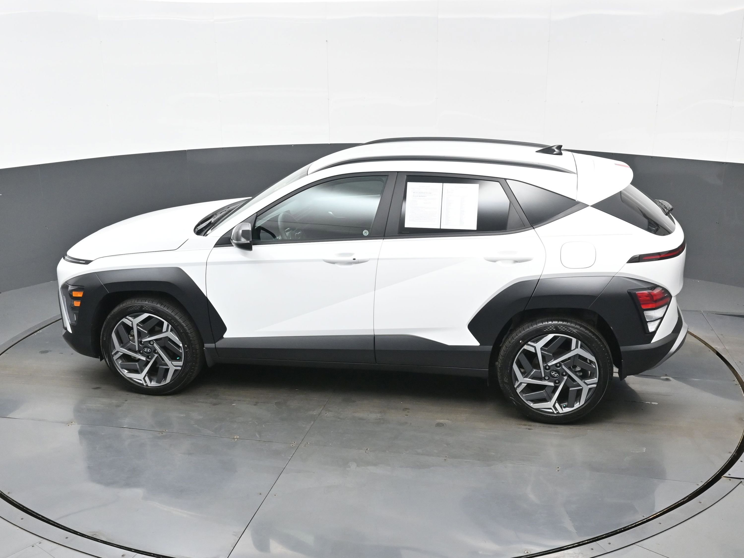 Certified 2026 Hyundai Kona SEL Premium image 34
