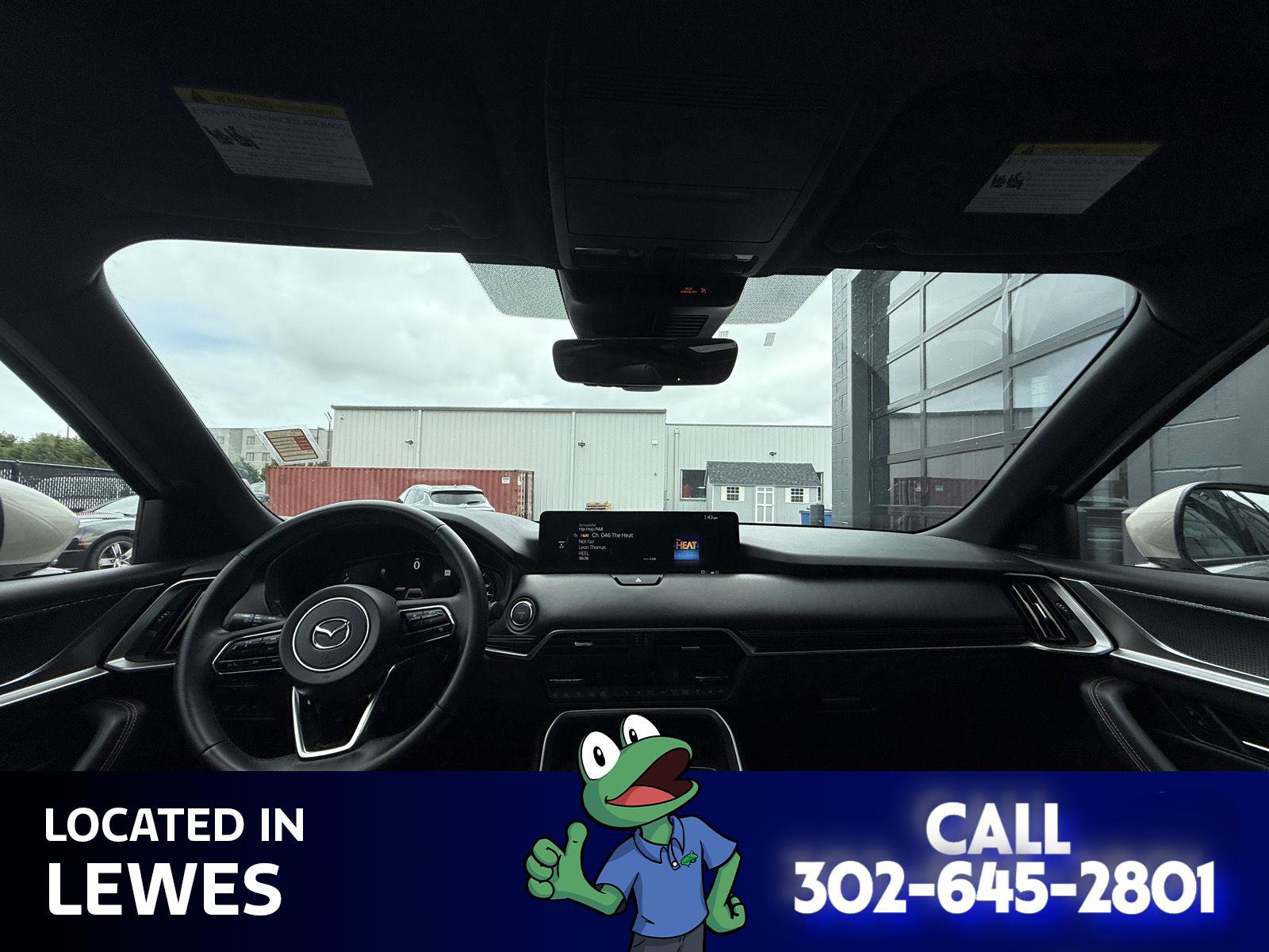 Used 2024 MAZDA CX-90 Plug-In Hybrid w/ Premium Plus image 11