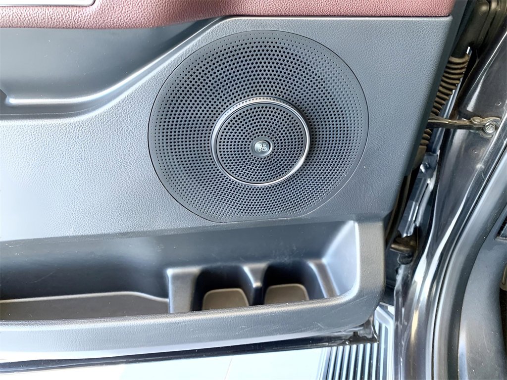 Used 2024 Ford Expedition Limited image 13