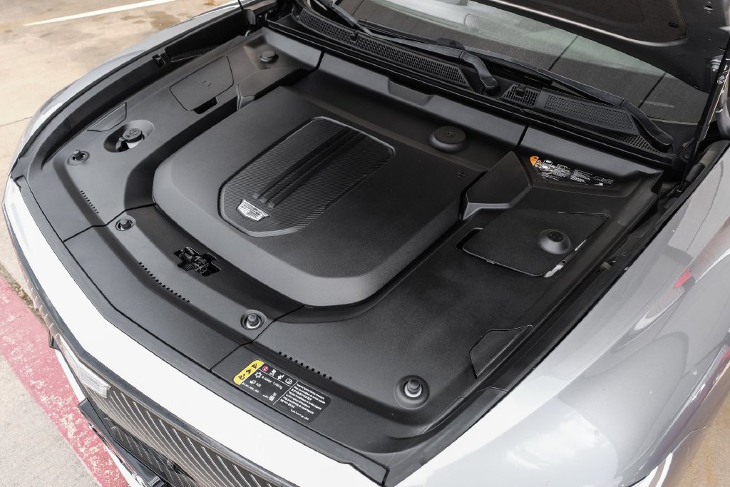 Used 2024 Cadillac Lyriq Luxury w/ LPO, Floor Liner Package RWD image 50