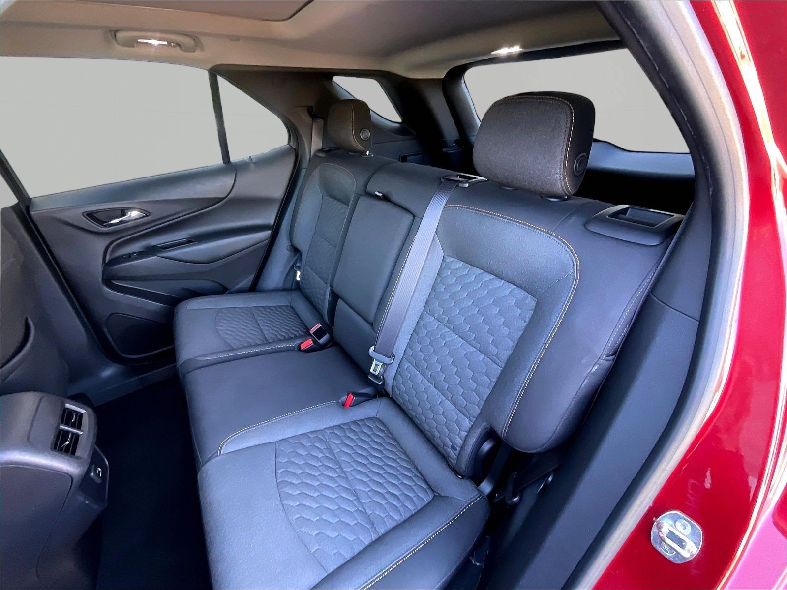 Used 2019 Chevrolet Equinox LT FWD image 21