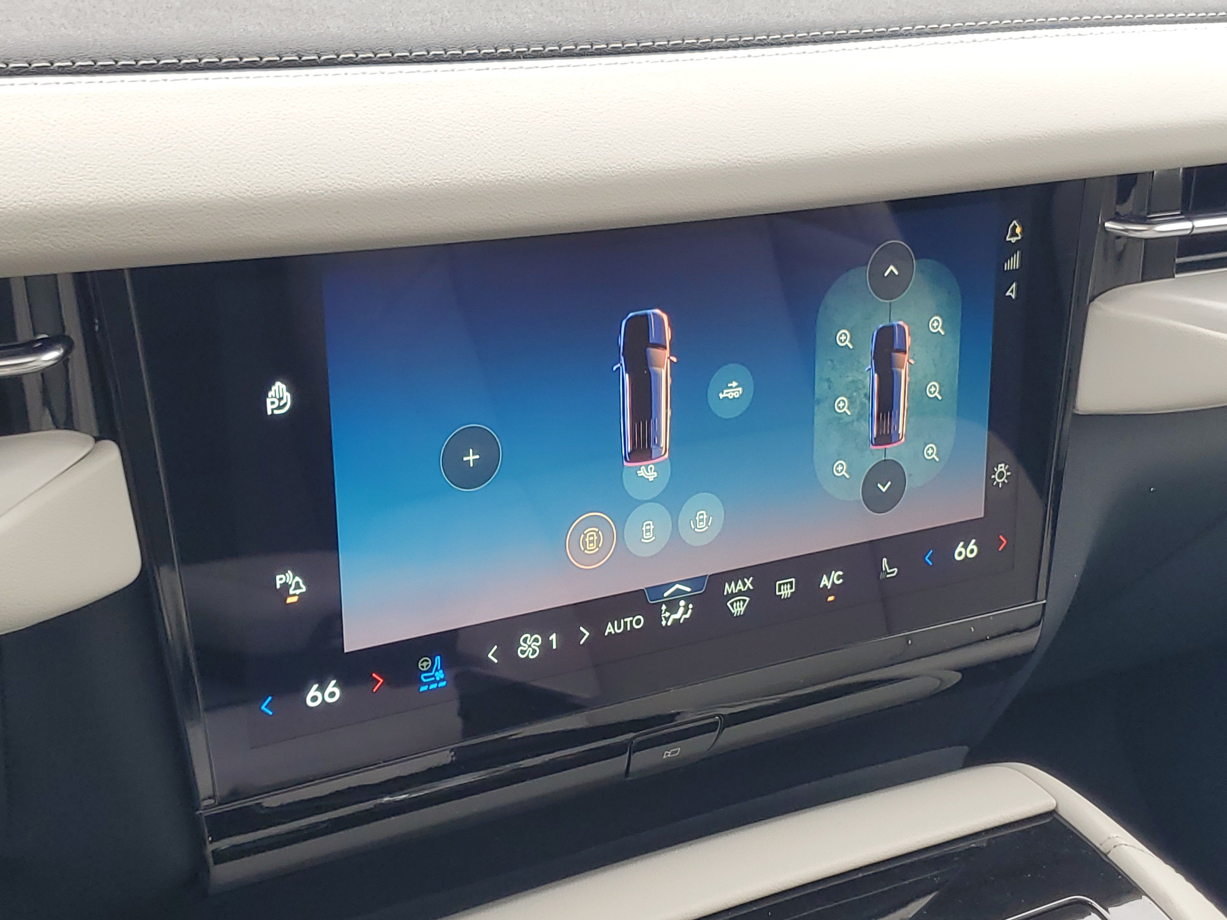 New 2026 Lincoln Navigator Reserve AWD/4WD image 24