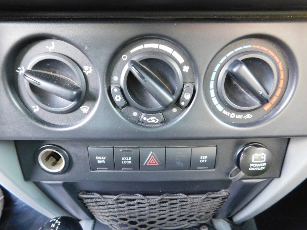 Used 2007 Jeep Wrangler Rubicon AWD/4WD image 13