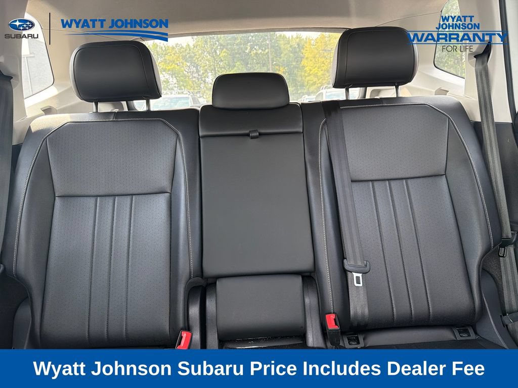 Used 2024 Volkswagen Tiguan SE AWD/4WD image 25