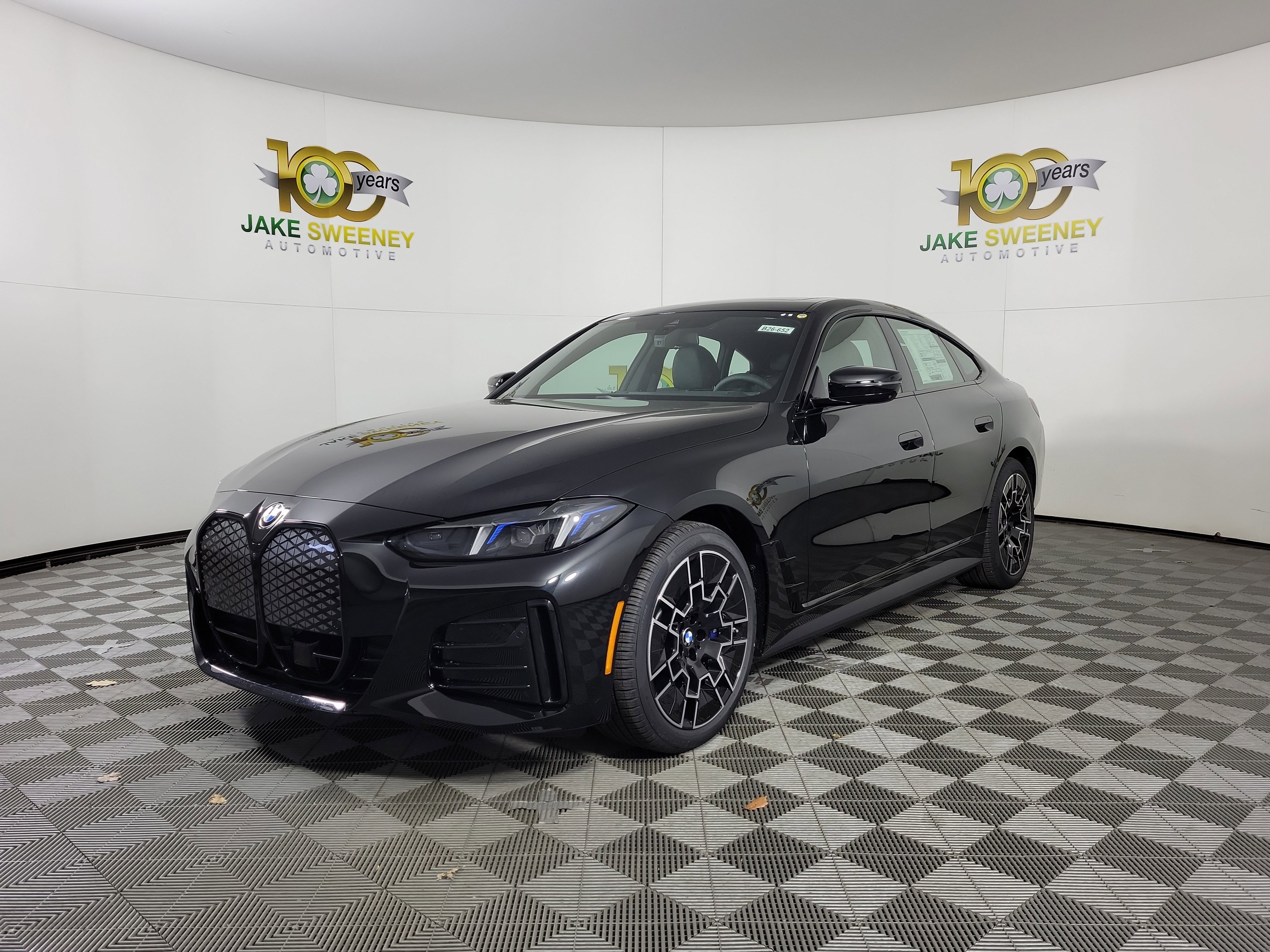 New 2026 BMW i4 xDrive40i image 3