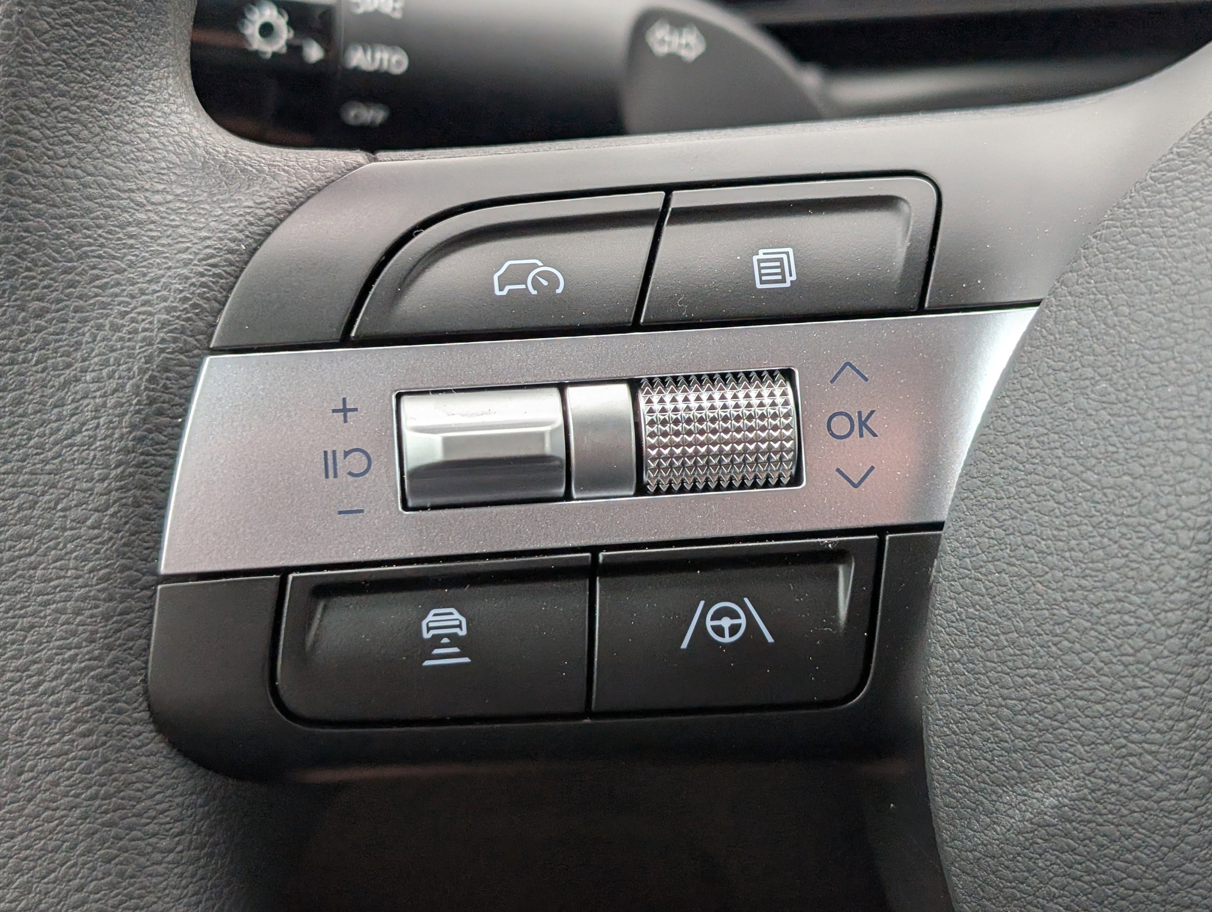 Used 2026 Hyundai Tucson SEL image 24