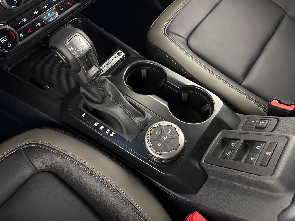 New 2026 Ford Bronco Outer Banks image 27