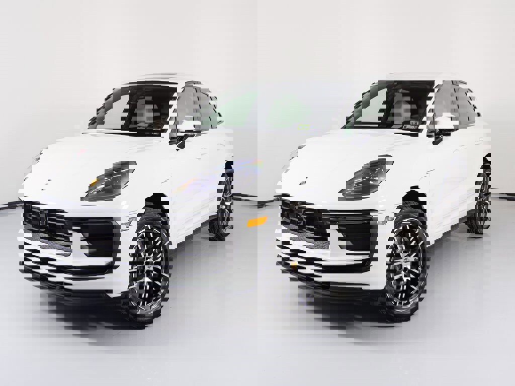 New 2026 Porsche Macan