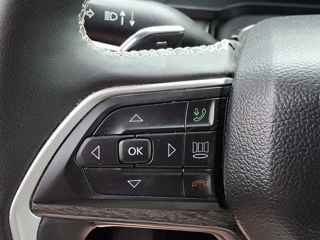 Used 2023 Jeep Grand Cherokee Limited AWD/4WD image 21