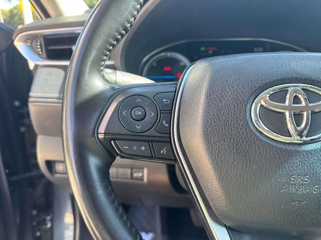 Used 2024 Toyota Venza LE AWD/4WD image 28