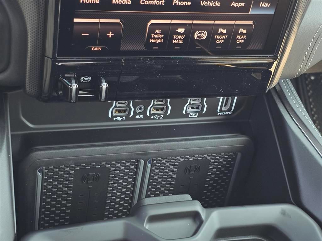 New 2027 RAM 2500 Limited AWD/4WD image 18