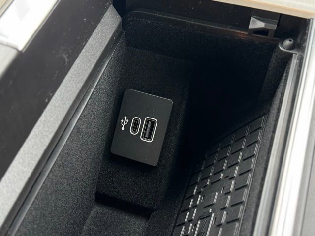 New 2025 Lincoln Navigator Reserve image 44