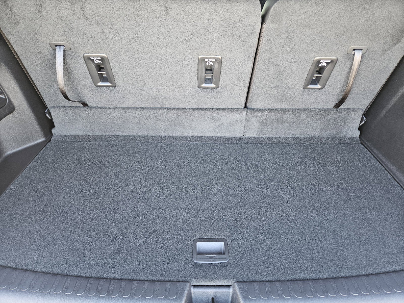 New 2026 GMC Acadia Elevation w/ Black Edition FWD image 22