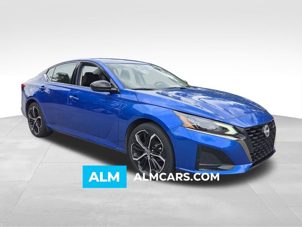 Used 2025 Nissan Altima 2.5 SR