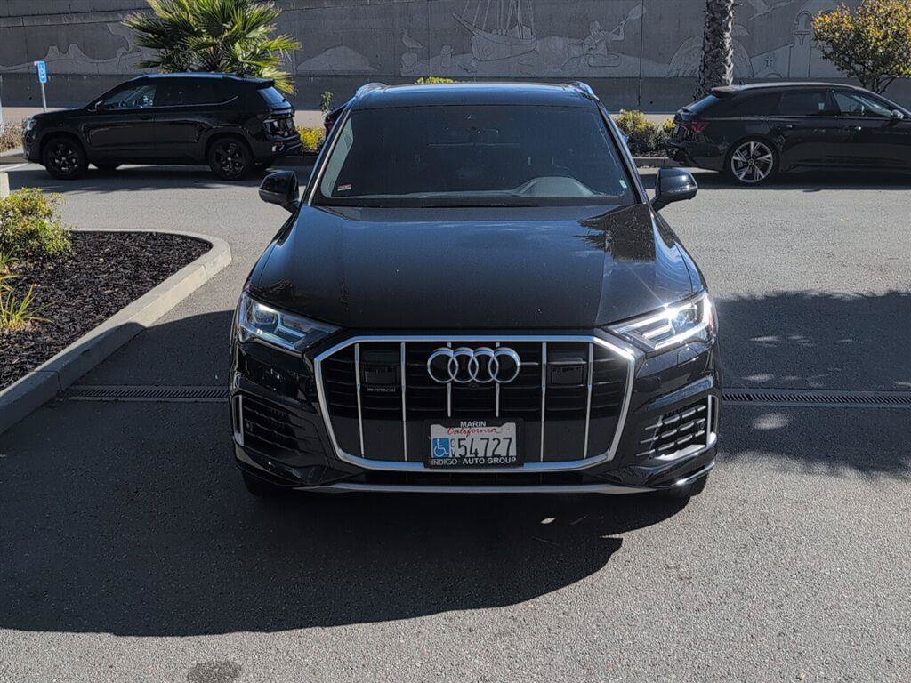 Used 2021 Audi Q7 3.0T Premium Plus w/ Executive Package AWD/4WD image 3