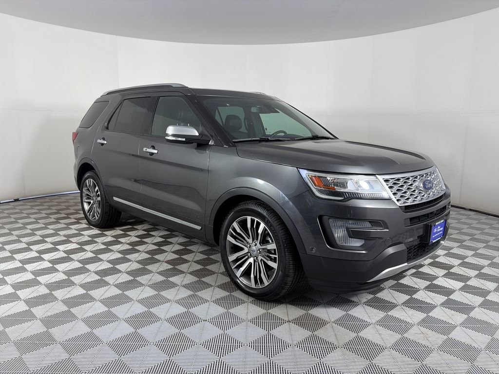 Certified 2017 Ford Explorer Platinum AWD/4WD image 1