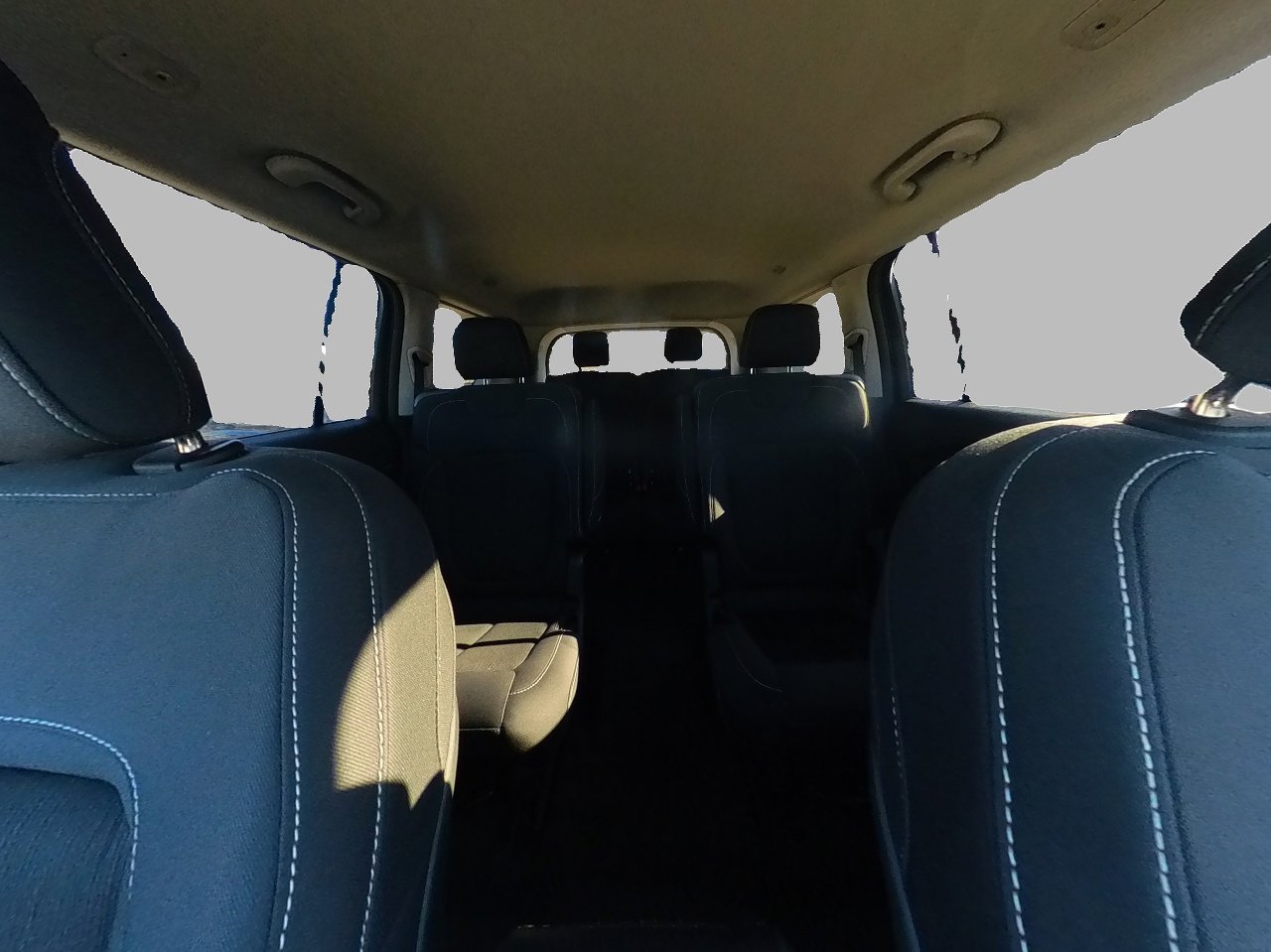 Used 2023 Jeep Grand Cherokee L Laredo w/ Luxury Tech Group I AWD/4WD image 45