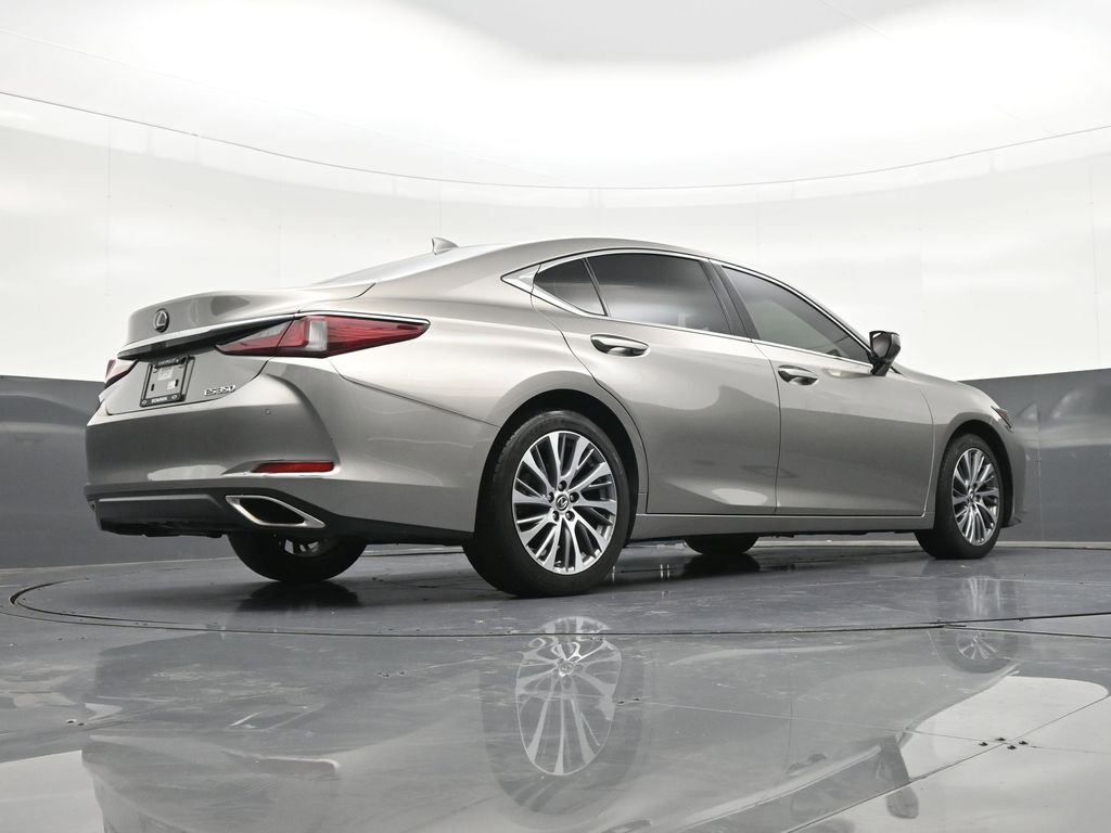 Used 2019 Lexus ES 350 w/ Premium Package FWD image 31