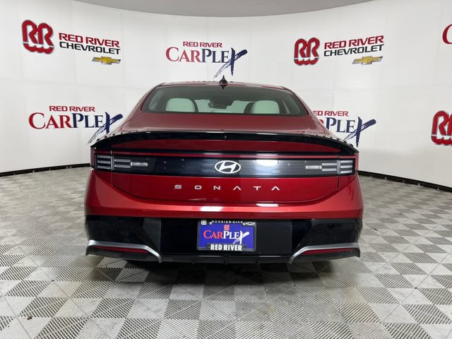 Used 2025 Hyundai Sonata SEL FWD image 6