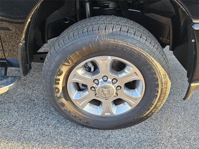 Used 2024 RAM 2500 Big Horn w/ Sport Appearance Package image 16