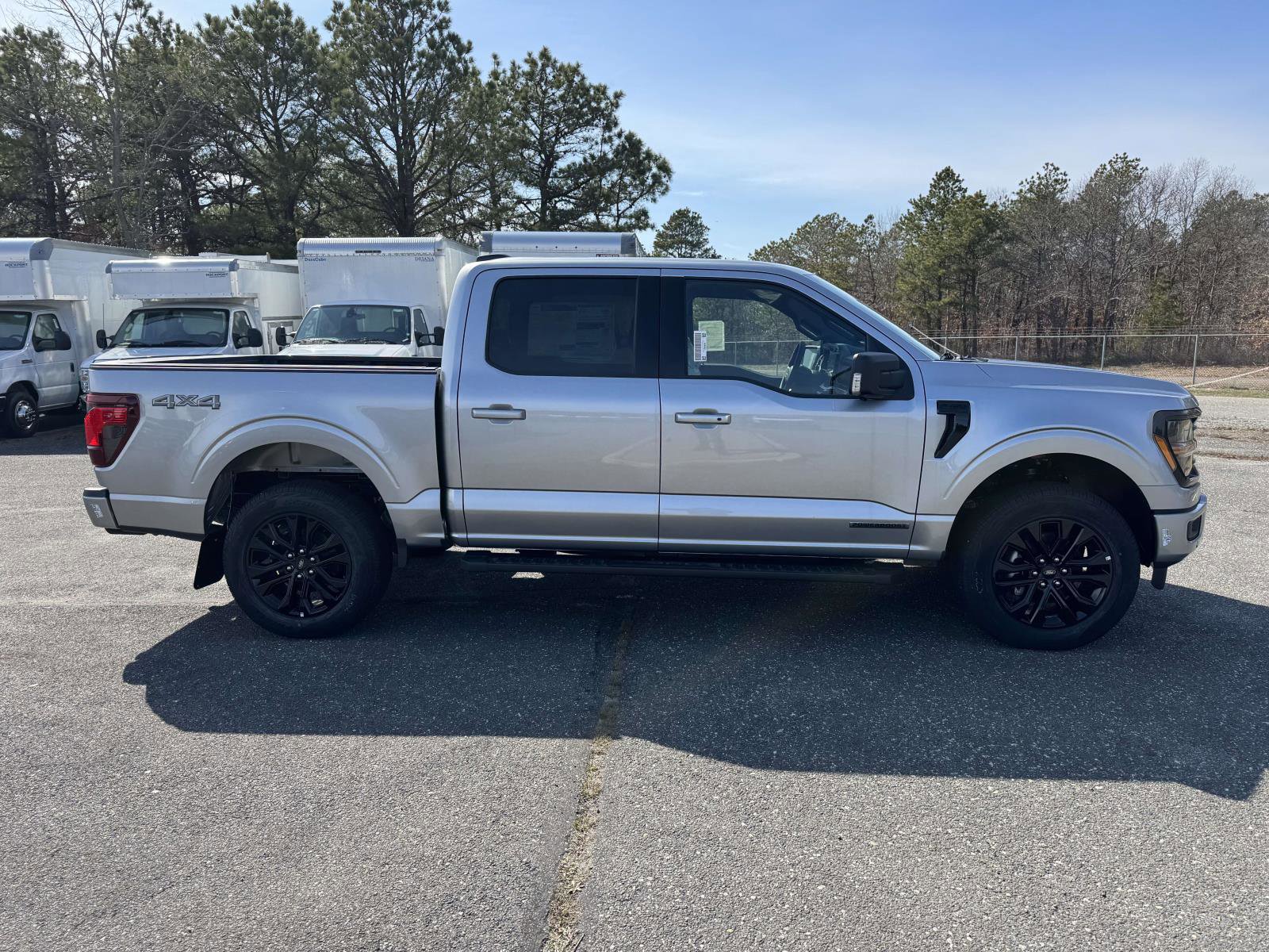 New 2025 Ford F150 XLT w/ Equipment Group 302A MID image 6