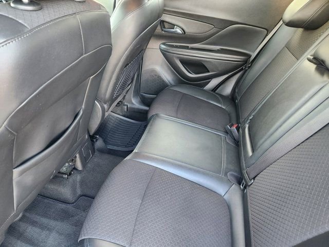 Used 2020 Buick Encore Preferred image 30